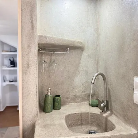 La Cueva Milos Lägenhet *