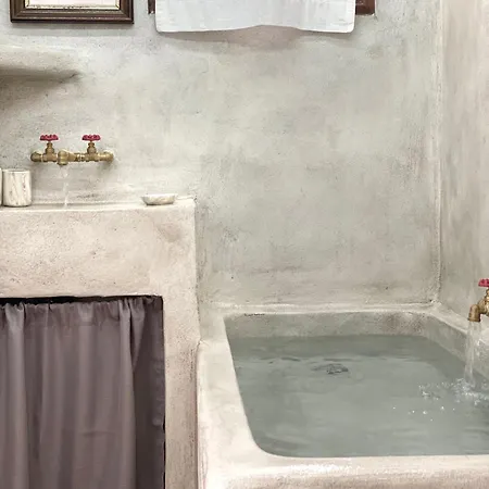 Lägenhet La Cueva Milos