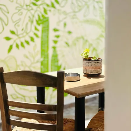 La Cueva Milos Lägenhet