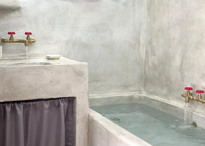 La Cueva Milos Apartamento *