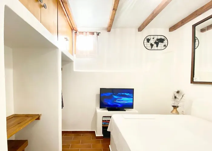 Apartamento La Cueva Milos